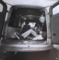 r-12753874-1762562506-2472