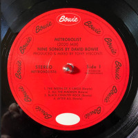 metrobolist-(aka-the-man-who-sold-the-world)-2020-03