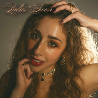 katerina-lomis---ladies-room