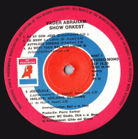 r-3375374-1327924138-3