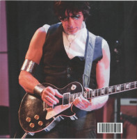 r-4002736-1385885081-6868