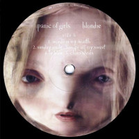 panic-of-girls-2011-07