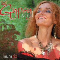 laura-riz---shatritsa-(the-tent)