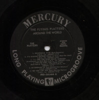 r-4209914-1449570540-6040