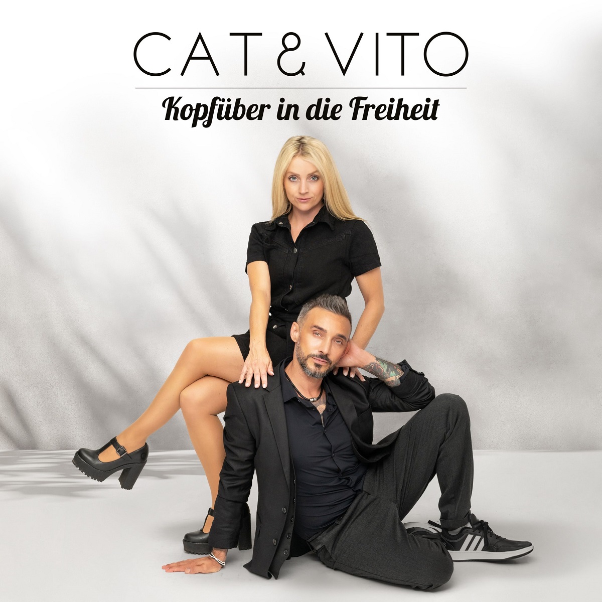 Cat & Vito - Kopfüber in die Freiheit 