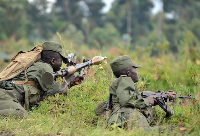 РПГ-7 в руках у солдат вооруженных сил Демократической республики Конго.
